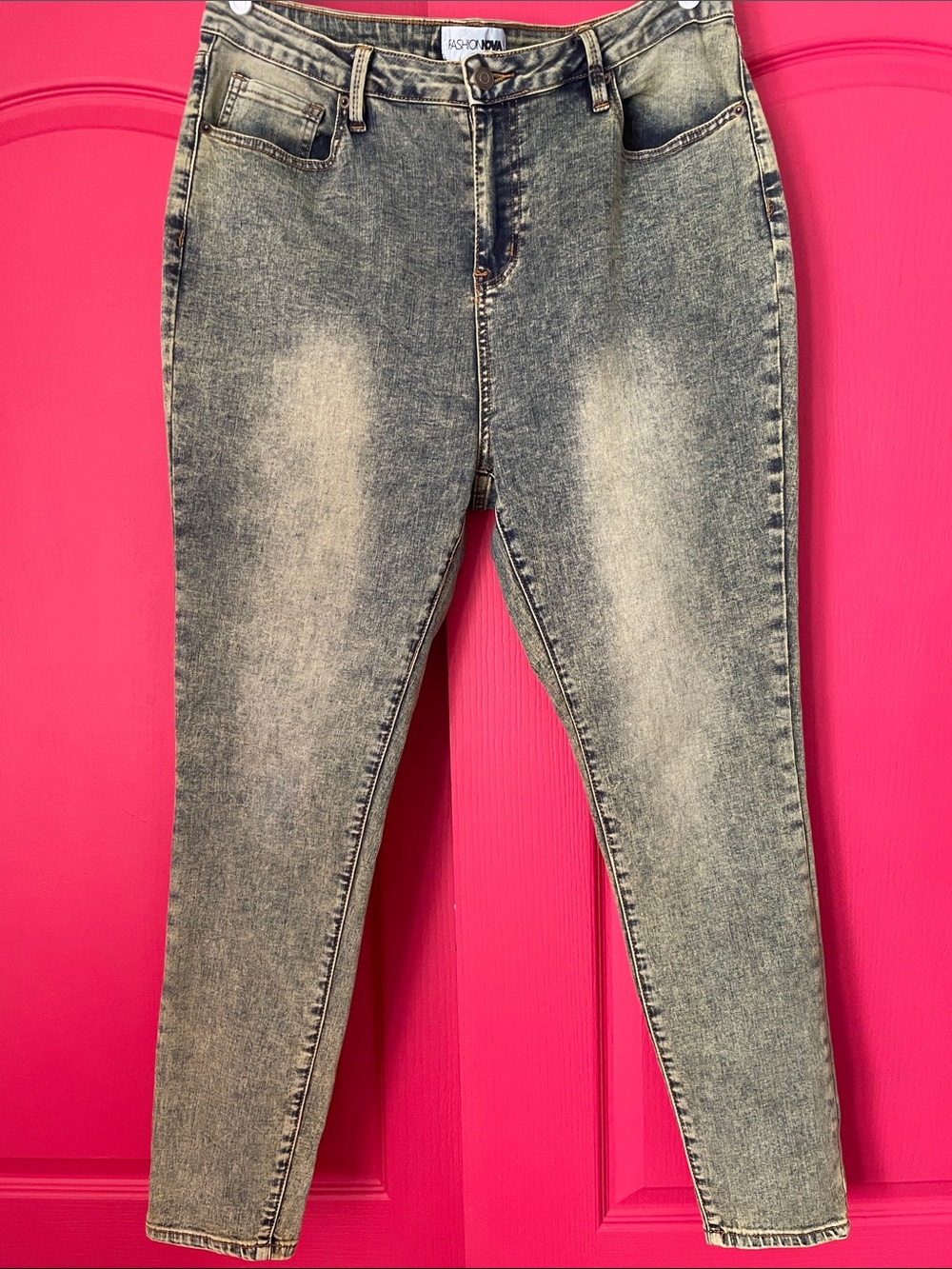 TINTED SKINNY JEANS
